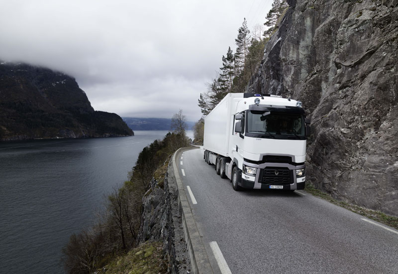 Volvo Group reports 10% sales growth through 2015