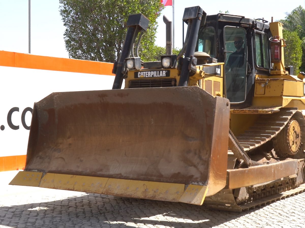 Ritchie Bros. presents 5 tips to determine the value of a used dozer