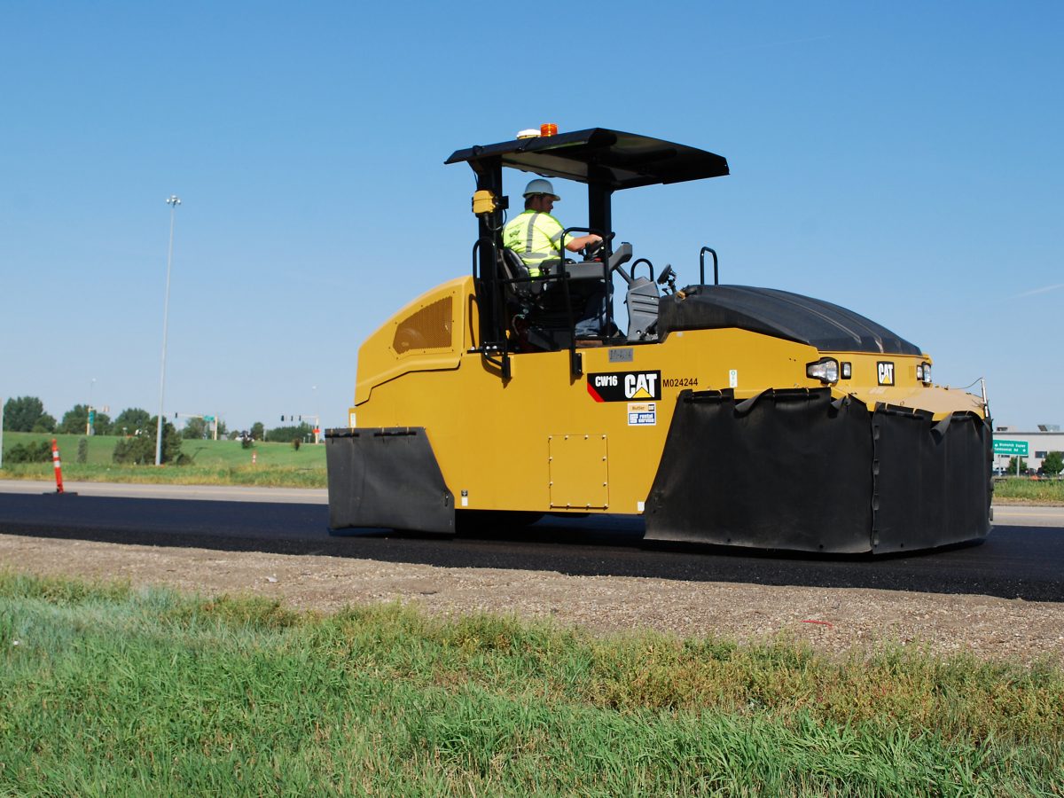 Caterpillar launches CW16 pneumatic rubber-tyre roller