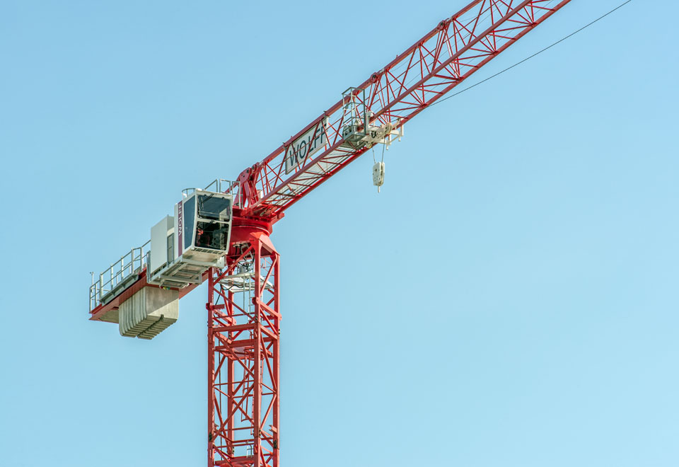 Wolffkran launches the 6020 clear: a versatile flat-top crane