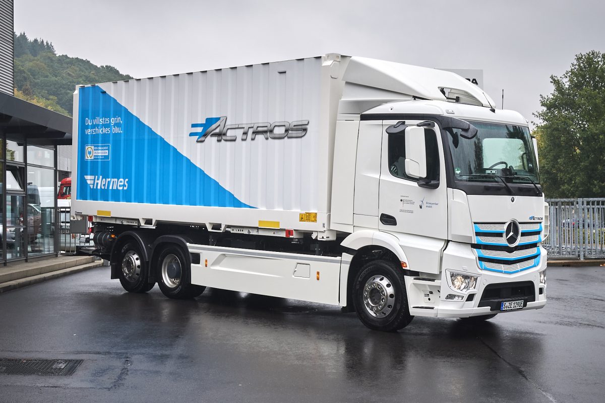 Mercedes-Benz starts practical trials for its eActros all-electric heavy-duty truck