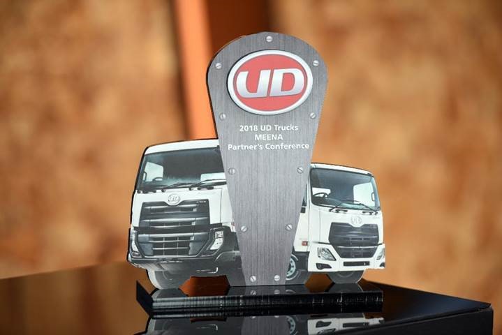 Al Masaood Commercial Vehicles and Equipment Division wins two awards at 2018 UD Trucks MEENA Partner's Conference in Dubai