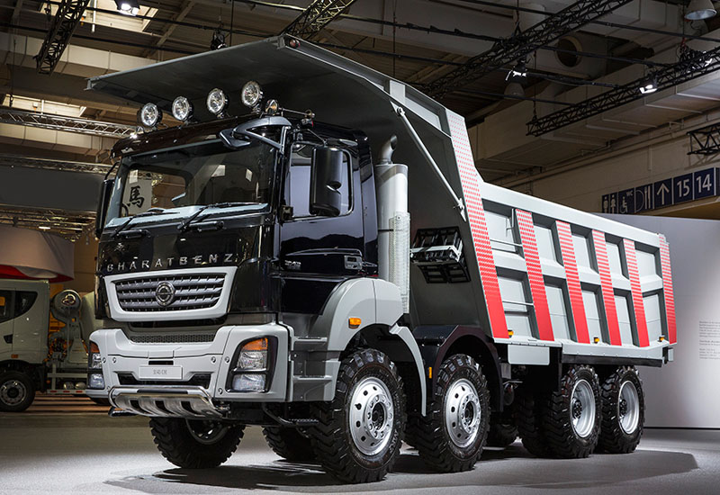 Daimler begins BharatBenz bus building in Chennai