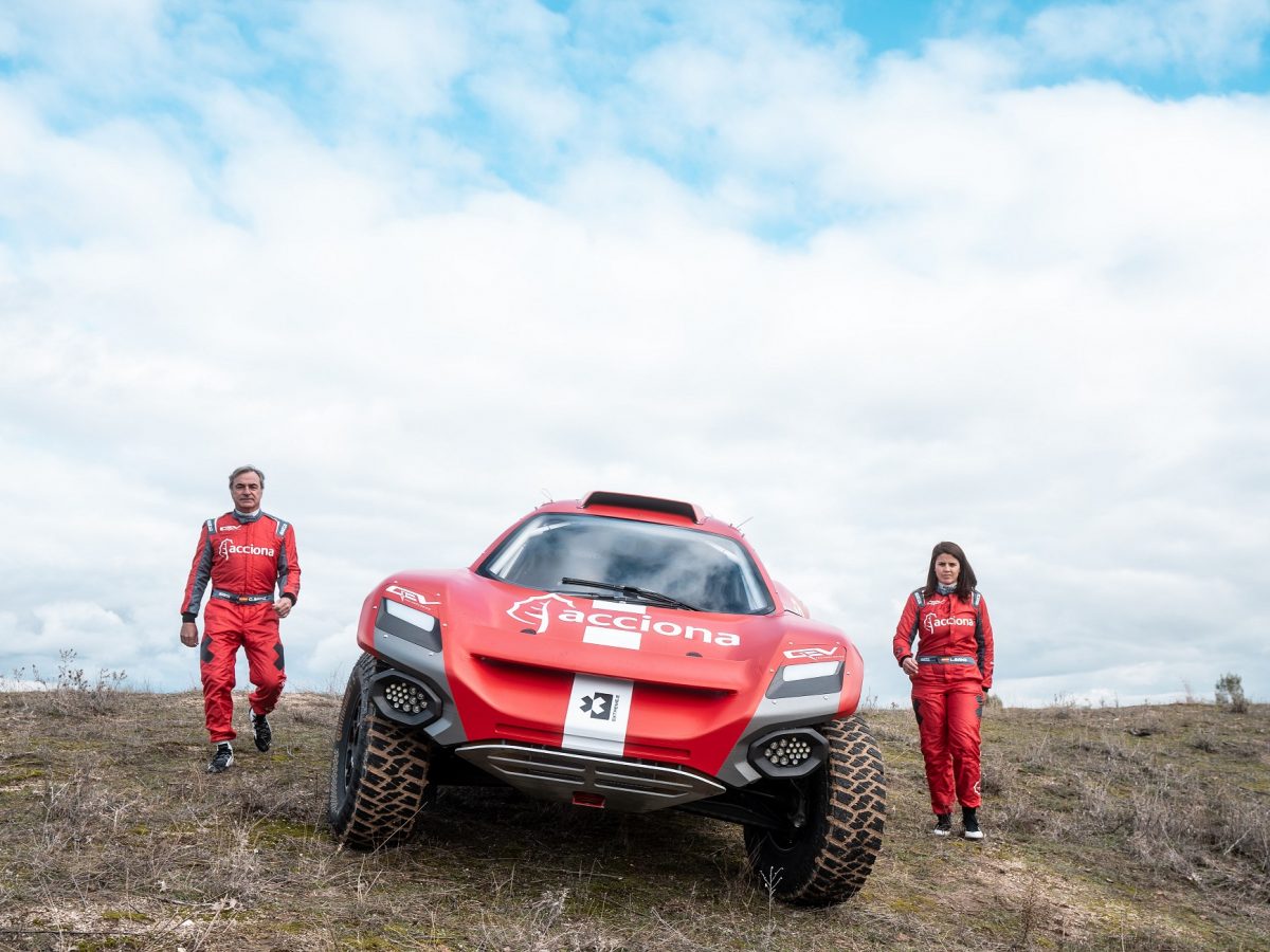 THE ACCIONA| Sainz XE team debuts in Saudi Arabia in the Extreme E racing series