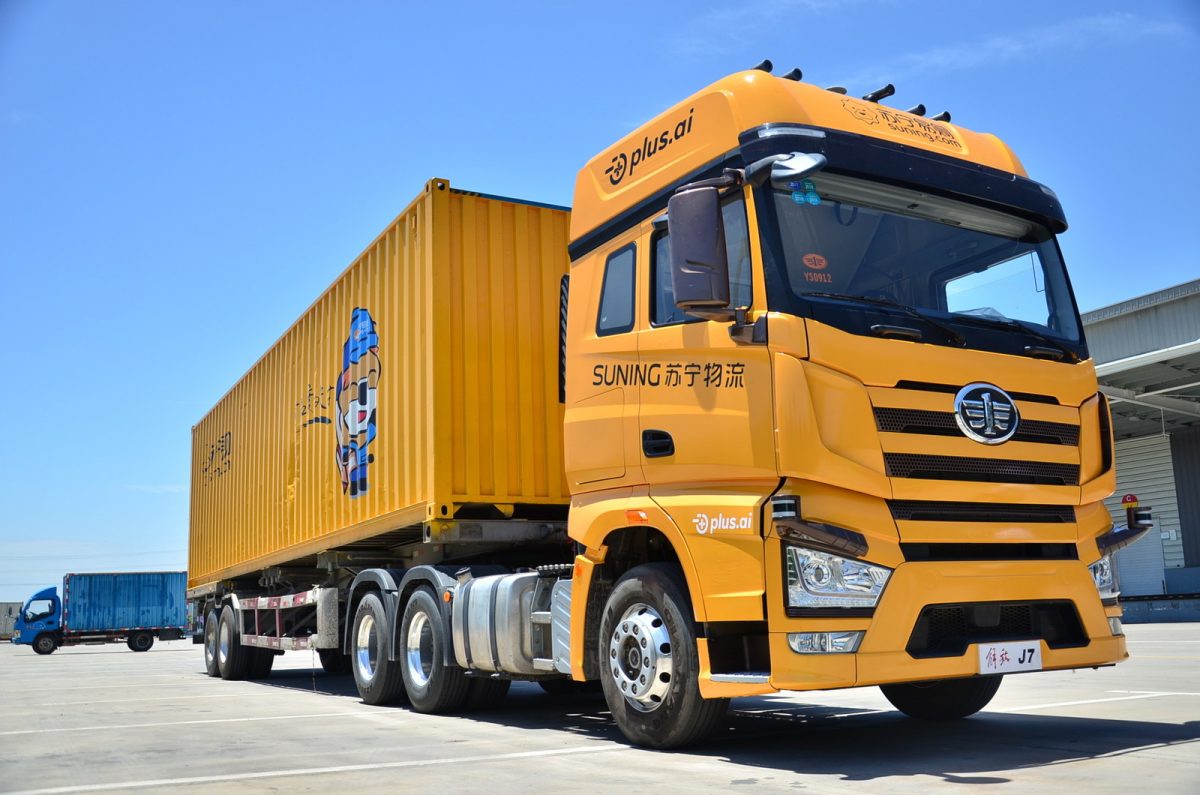 Suning completes testing of self-driving heavy duty truck