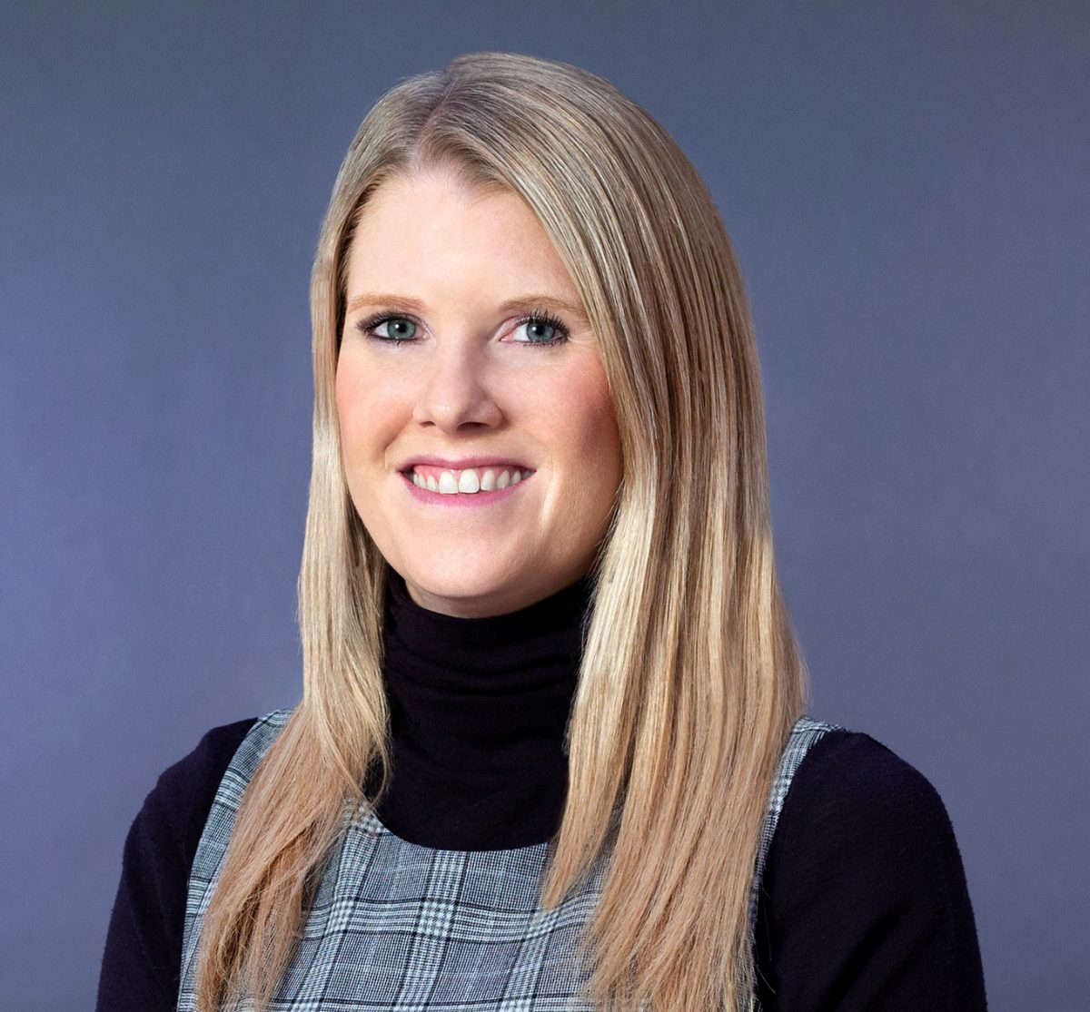 Ahern Group promotes Amelia Pearce to vice president of global marketing