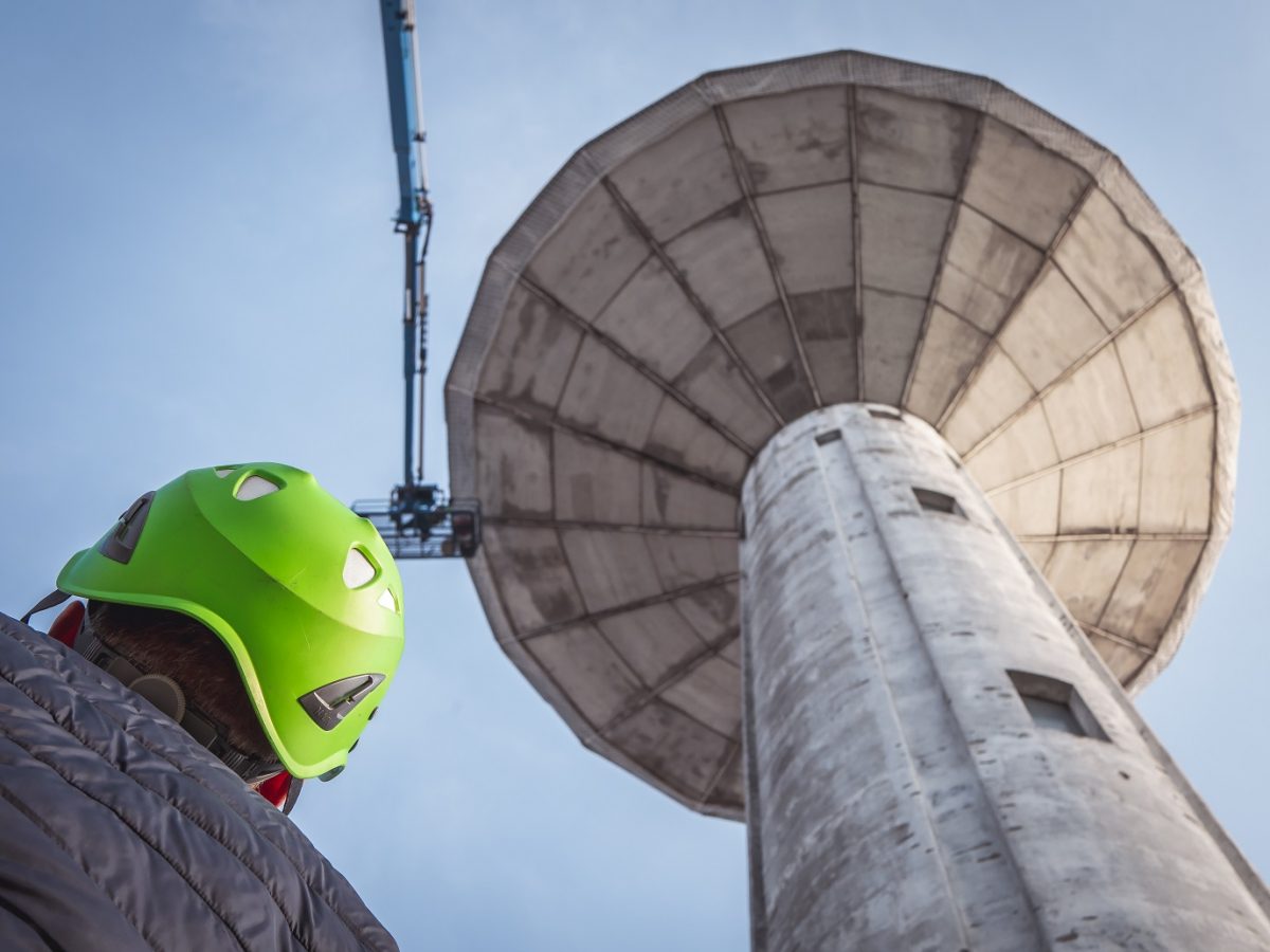 Pictures: The Genie ZX-135/70 boom lift helps maintain 40-metre-high water tower in Italy