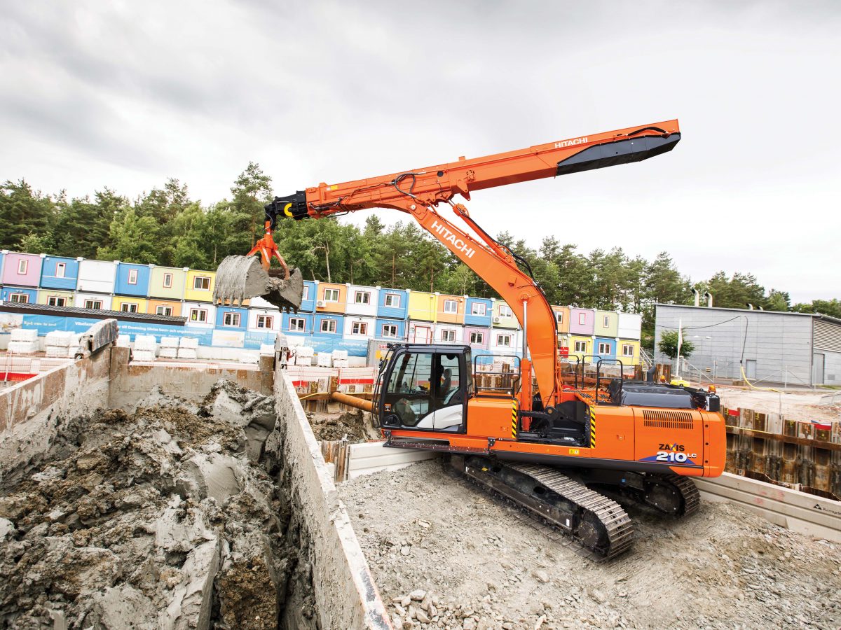 Hitachi unveils telescopic arm excavator for below-ground construction