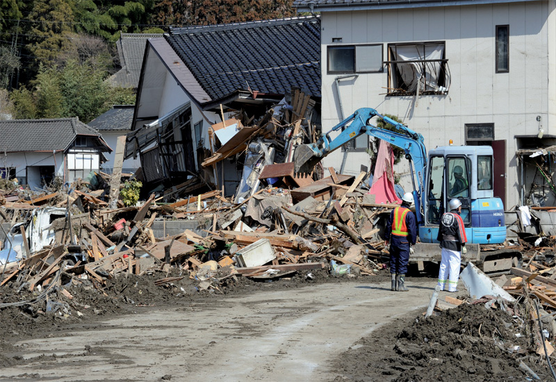 Japanese companies react to Tsunami disaster