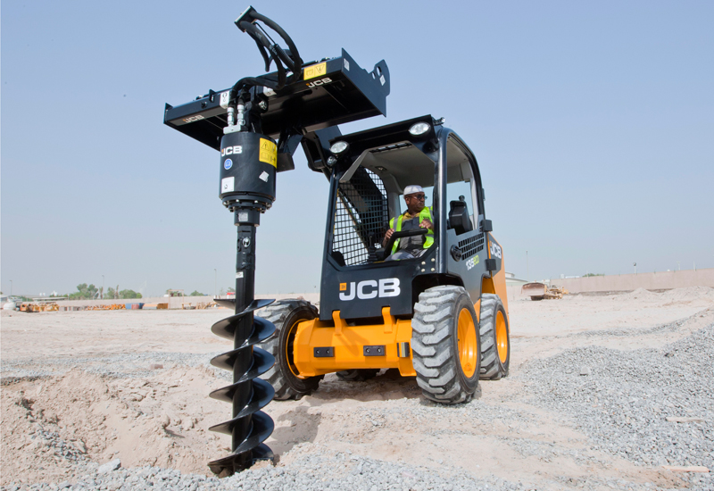 JCB unveils range of 17 new skid steer models