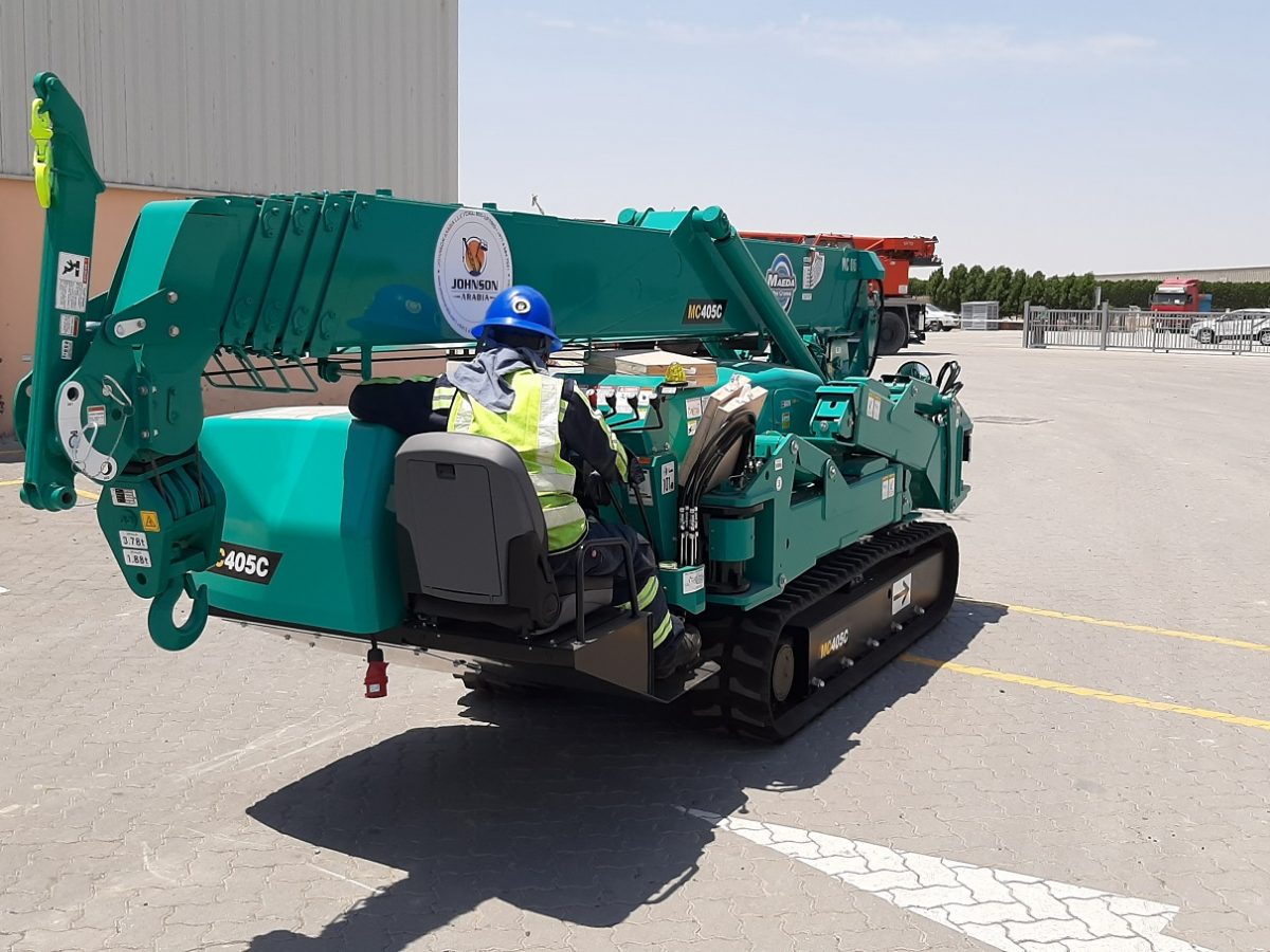 Pictures: Johnson Arabia adds Maeda spider cranes to its fleet