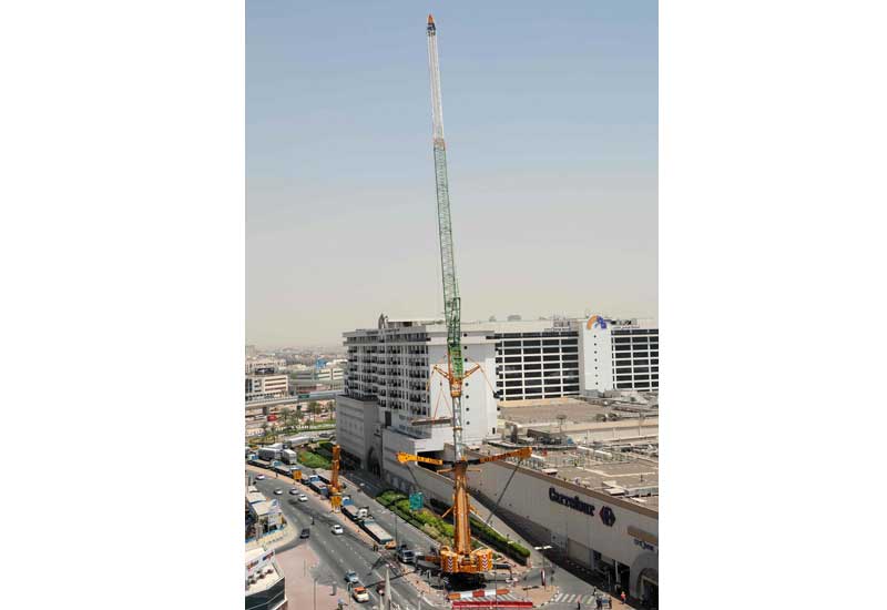 World's strongest crane in Dubai