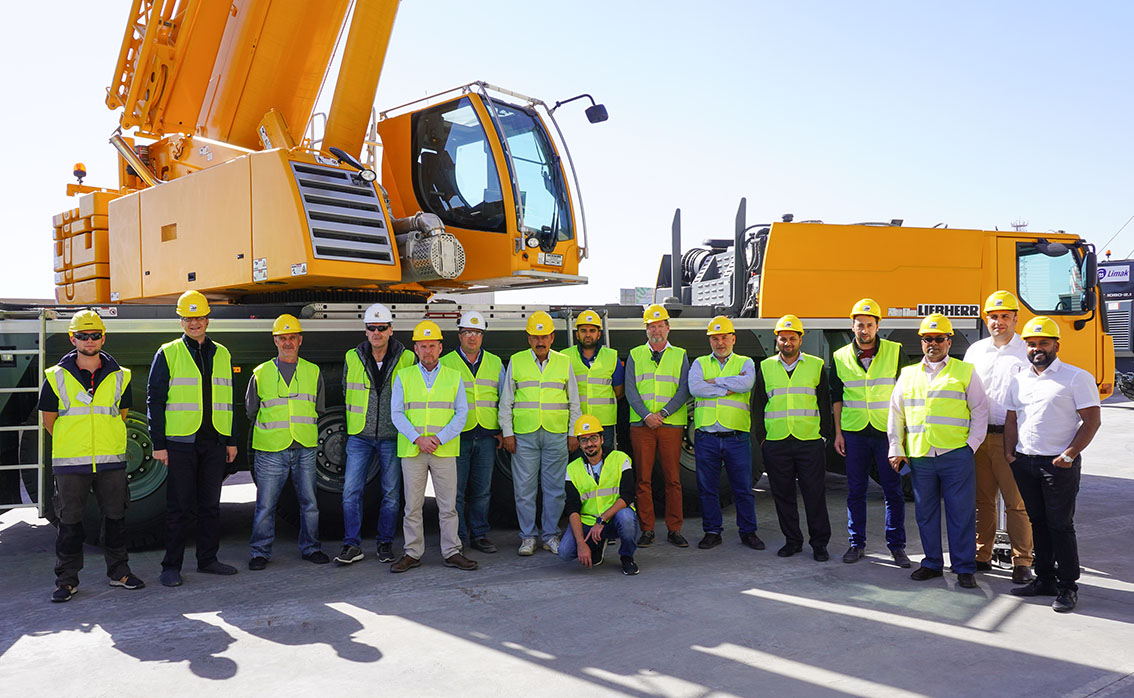 Liebherr crane seminar in Saudi Arabia attracts 50 management staff from 20 companies