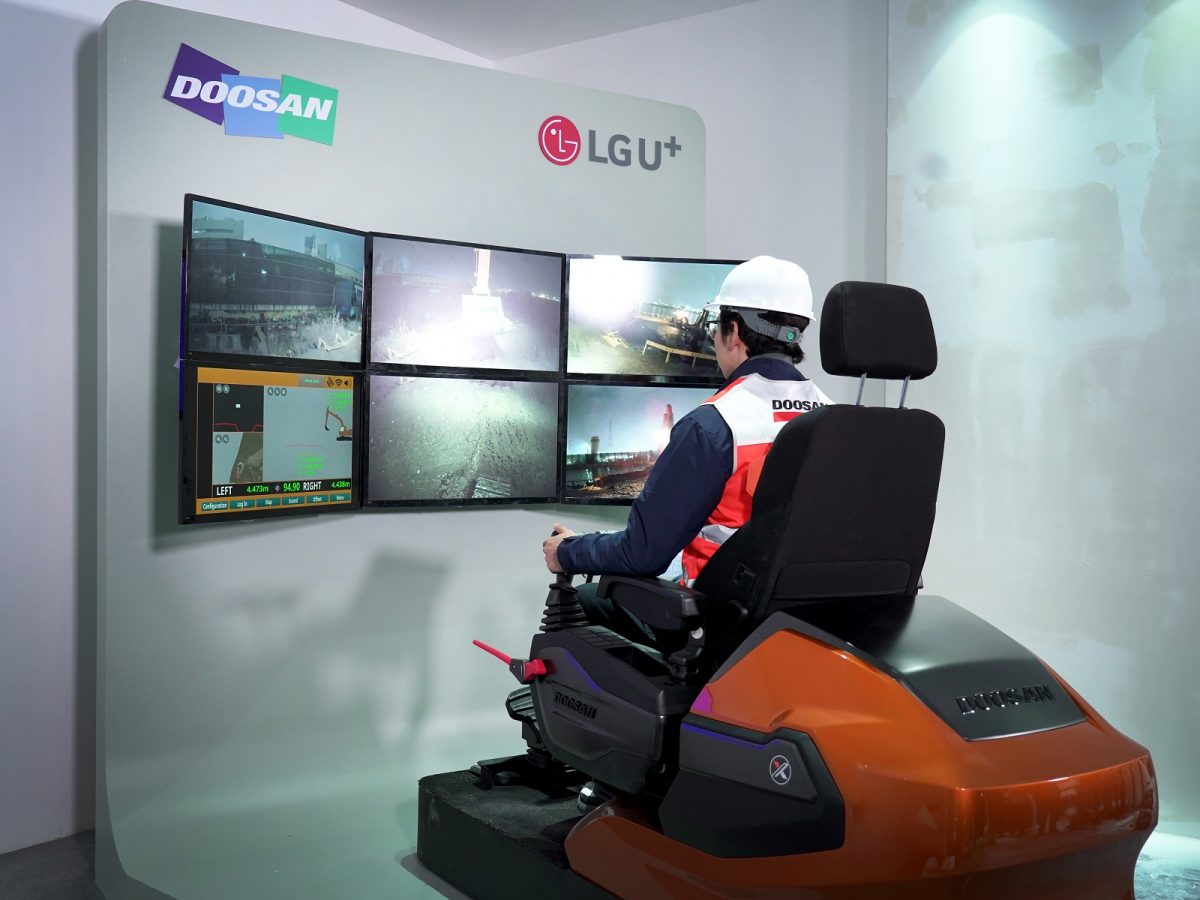 Doosan demonstrates remote control of construction equipment worldwide using 5G technology