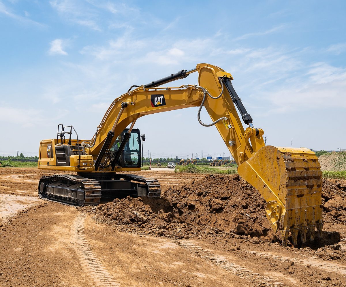 Next Generation Cat 345 GC excavator increases fuel efficiency up to 25% percent compared to the 349D2 model