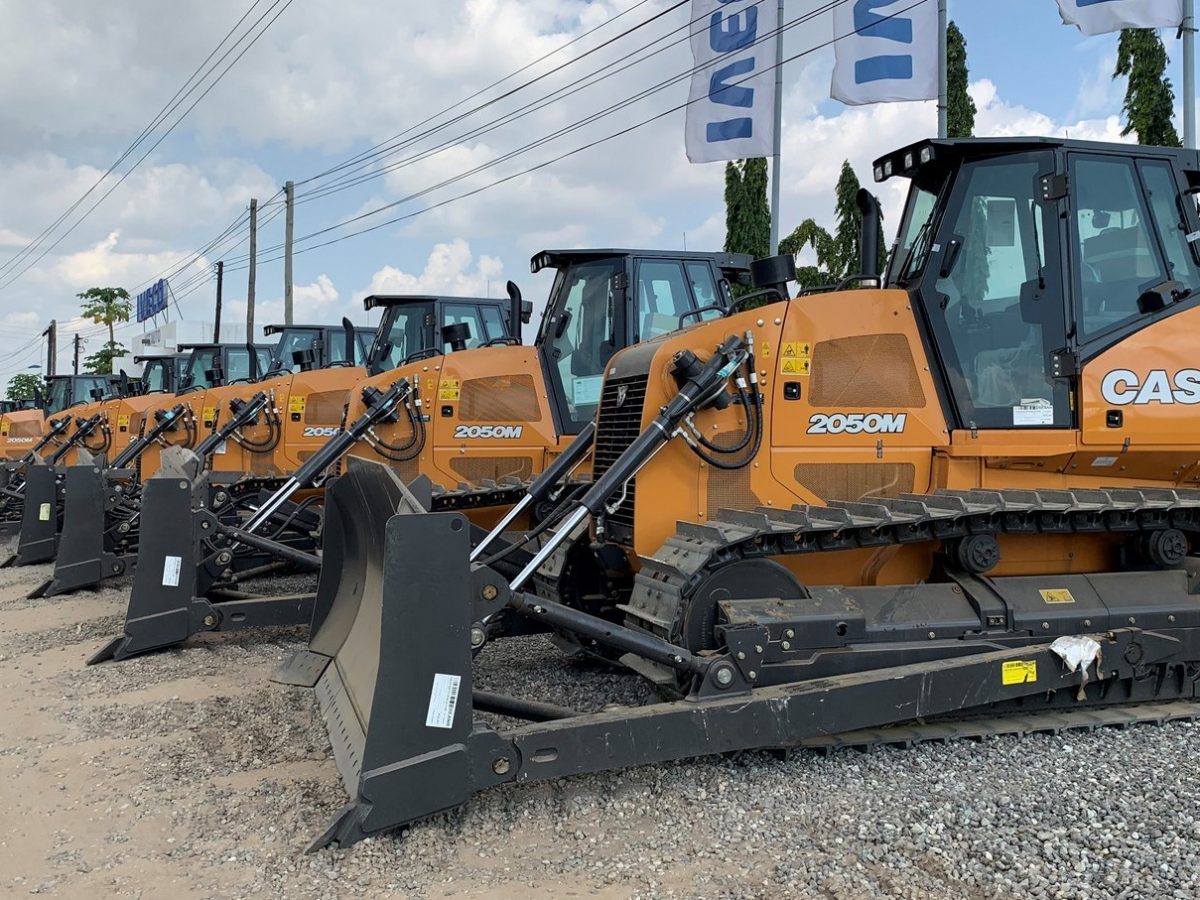 CASE Construction Equipment delivers 125 units to Angola’s Ministry of Transport