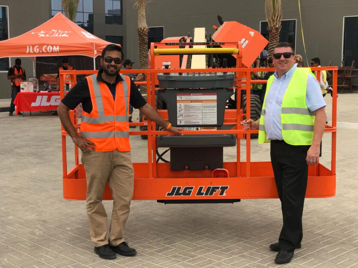 Al Laith Group adds JLG telescopic boom lifts to Oman fleet