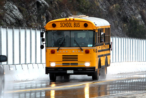 Dubai Taxi inks deal to rent out 119 school buses