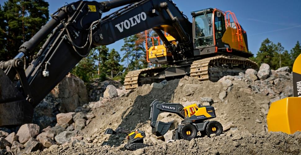 Volvo CE sells over a million branded toys in one year