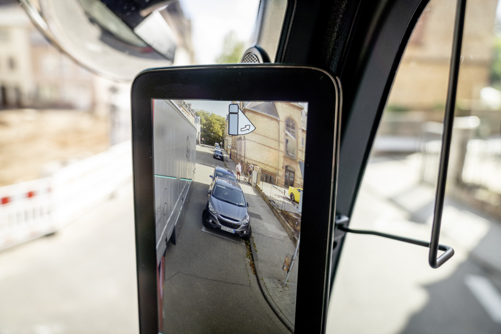 Pictures: The MirrorCam on the Mercedes-Benz Actros - PMV Middle East