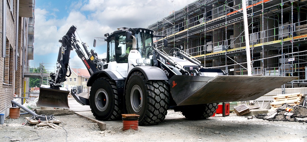 Huddig launches hybrid electric backhoe loader