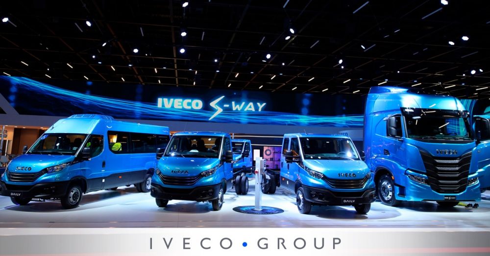 Iveco Launches Propulsion Truck And Powertrain Range At Fenatran 2022 ...