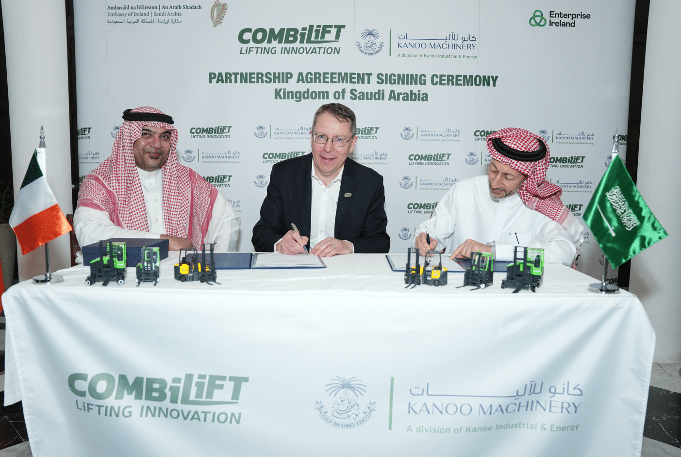 Kanoo Machinery UAE and KSA partners Combilift for forklifts